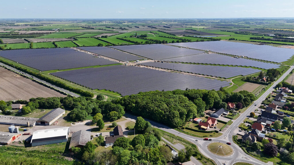 Large-scale ground-mounted photovoltaic system in Bredebro, Denmark using Oberhauser PV mounting structures