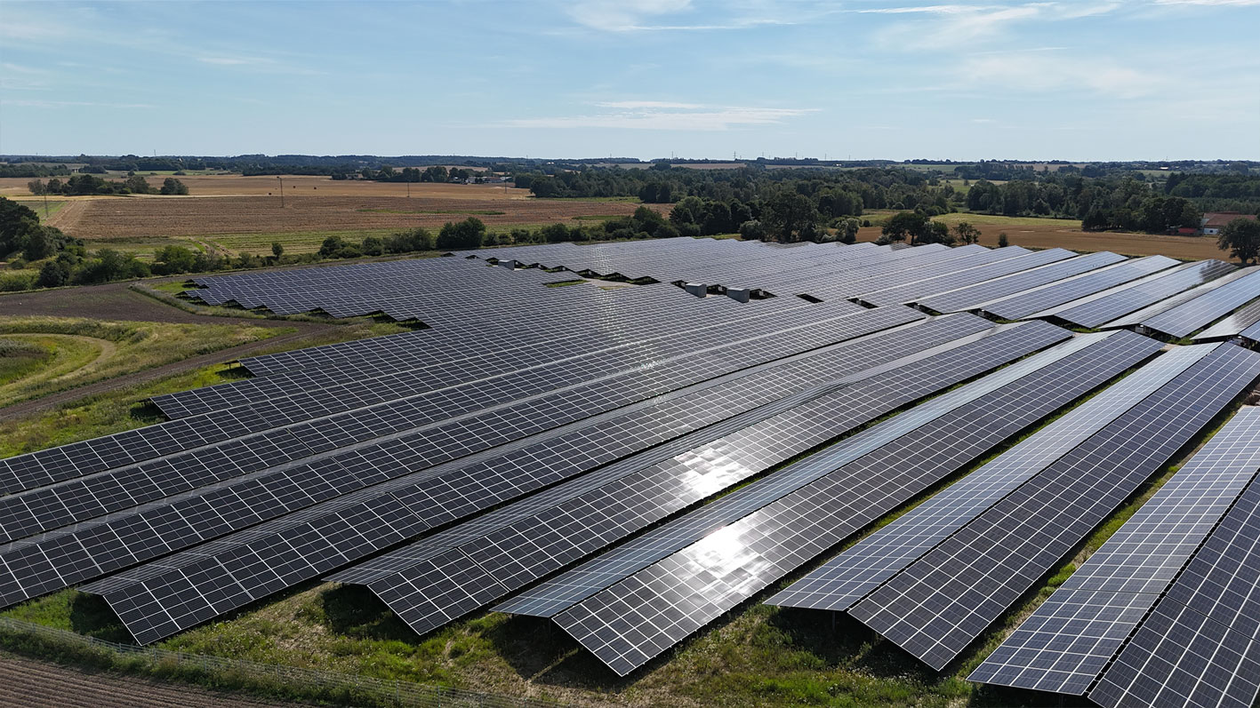Large-scale ground-mounted photovoltaic system at the Topsil site in Denmark using Oberhauser PV mounting structures